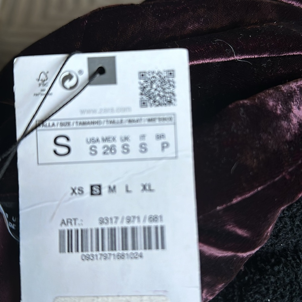 NWT Zara Velvet Midi Dress S Burgundy - Picture 6 of 6
